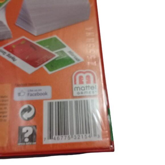 Apples to Apples The Game of Crazy Combinations Sealed New in Box - Picture 5 of 5